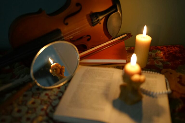 How to Create the Perfect Relaxing Playlist for Your Evenings